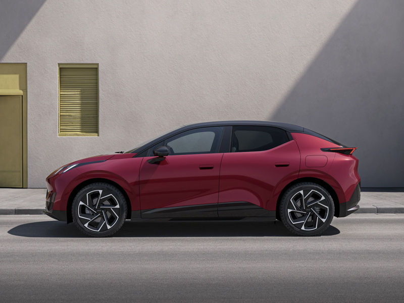 Lynk & Co 02