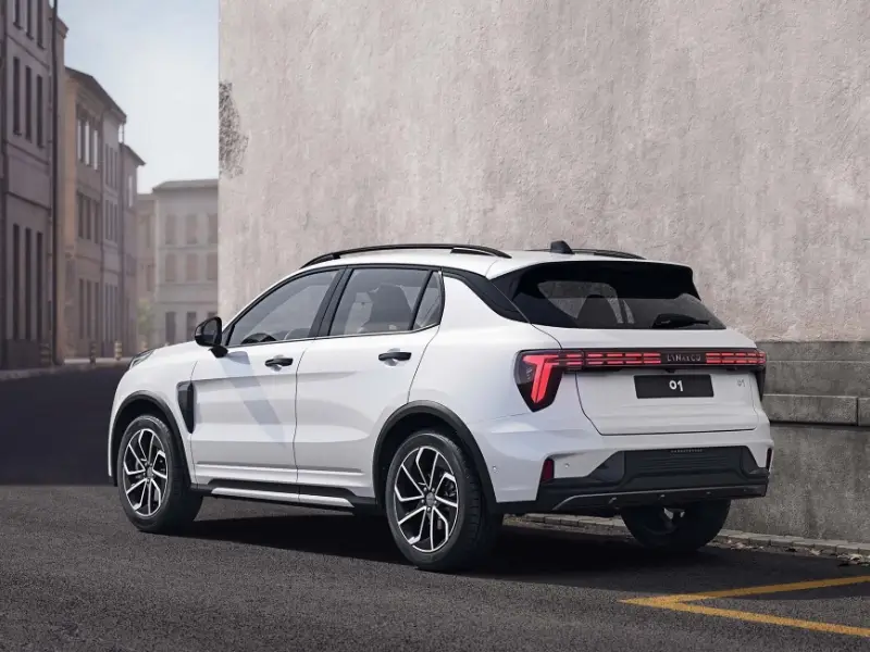 Lynk & Co 01