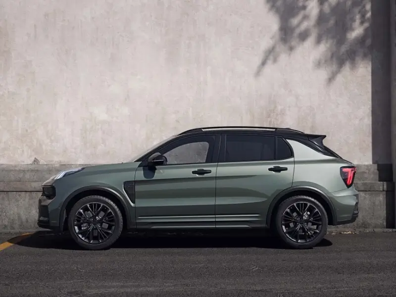 Lynk & Co 01