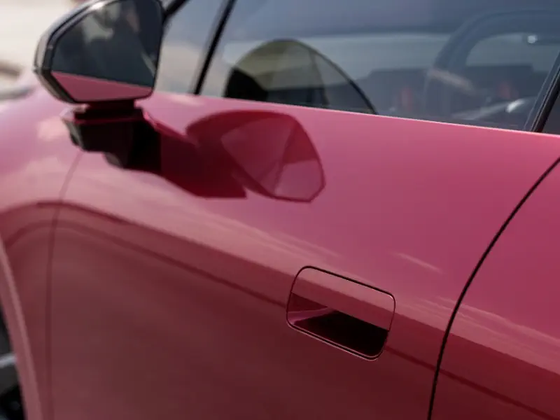 Lynk & Co 02